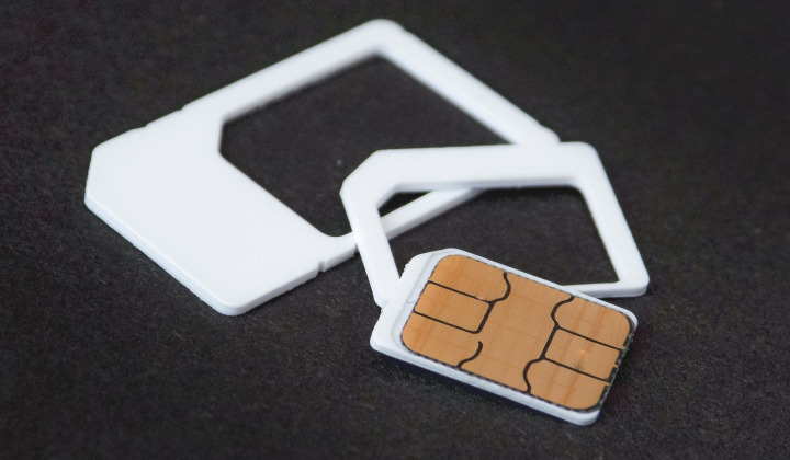 sim cards adapters unlocking service